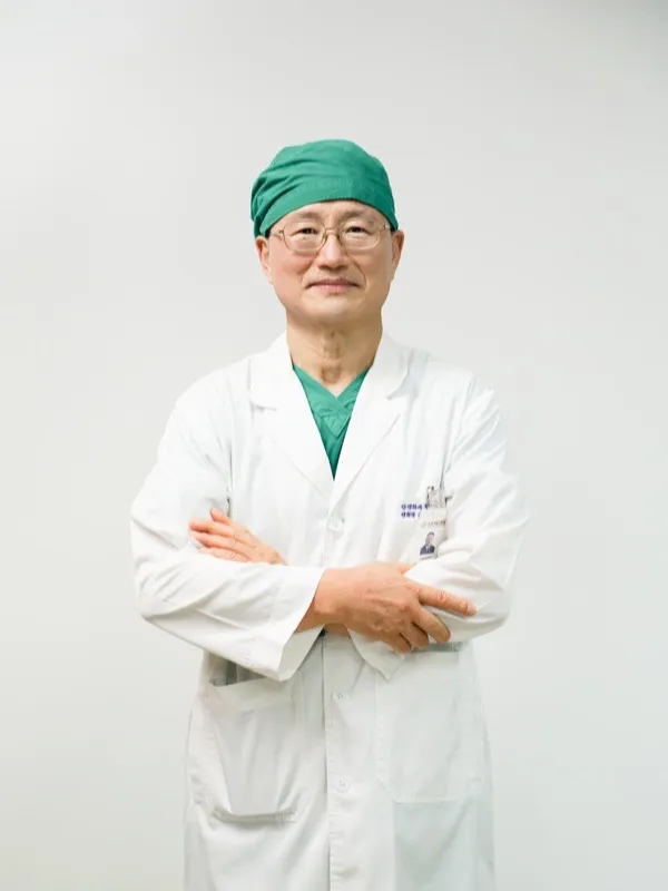 윤석환 신경외과 1과 의무원장